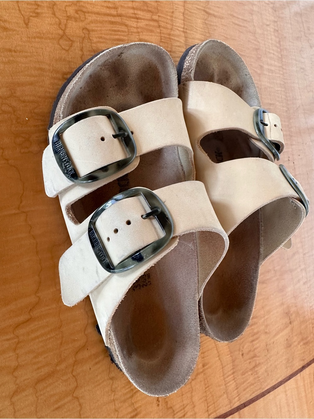Rare tortoiseshell Birkenstock Big Buckle Arizona sandals, leather, cream, 38